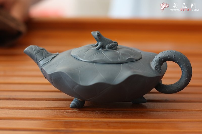 紫砂壶图片：荷叶壶 - 宜兴紫砂壶网