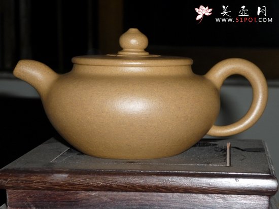 紫砂壶图片：平盖如意壶 - 宜兴紫砂壶网