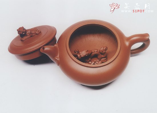 紫砂壶图片：卧虎藏龙 - 宜兴紫砂壶网
