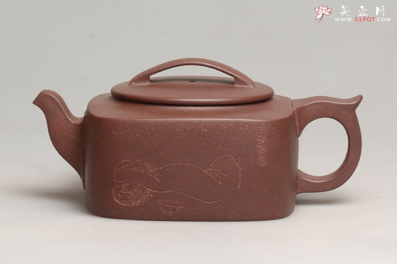 紫砂壶图片：四方玉佩 - 宜兴紫砂壶网
