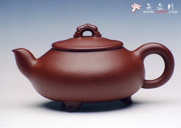 紫砂壶图片：玉龙嬉水  - 宜兴紫砂壶网