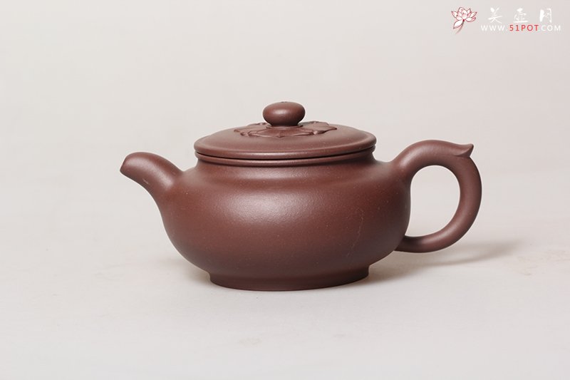 紫砂壶图片：菱花扁腹 - 宜兴紫砂壶网