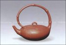 紫砂壶图片：珍竹提梁壶 - 宜兴紫砂壶网