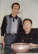 紫砂壶图片：毛国强大师陶刻 - 宜兴紫砂壶网