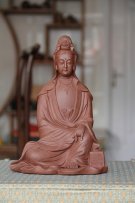 紫砂壶图片：持经观音 - 宜兴紫砂壶网