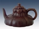 紫砂壶图片：玉兰花瓣壶 - 宜兴紫砂壶网