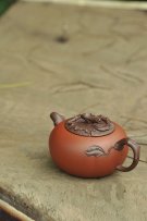 紫砂壶图片：柿缘-场景照 - 宜兴紫砂壶网