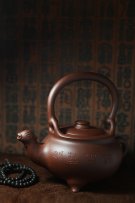 紫砂壶图片：闻鸡煮茗 - 宜兴紫砂壶网