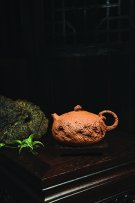 紫砂壶图片：岁月如歌 - 宜兴紫砂壶网