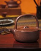 紫砂壶图片：天一提梁 - 宜兴紫砂壶网