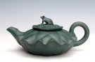 紫砂壶图片：荷叶青蛙 - 宜兴紫砂壶网