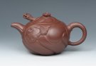 紫砂壶图片：鱼化龙壶 - 宜兴紫砂壶网