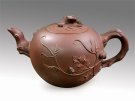 紫砂壶图片：松鼠葡萄 - 宜兴紫砂壶网