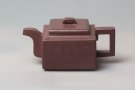 紫砂壶图片：亚明四方壶 - 宜兴紫砂壶网