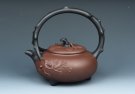 紫砂壶图片：银杏提梁 - 宜兴紫砂壶网