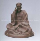 紫砂壶图片：沉思罗汉(雕塑) - 宜兴紫砂壶网