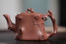 紫砂壶图片：朱泥梅桩小壶（小煤窑原矿朱泥） - 宜兴紫砂壶网