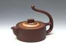 紫砂壶图片：高山流水提梁 - 宜兴紫砂壶网