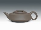 紫砂壶图片：扁牛盖壶 - 宜兴紫砂壶网