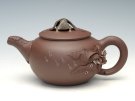 紫砂壶图片：青蛙戏荷 - 宜兴紫砂壶网