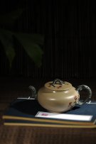 紫砂壶图片：梅蕊 - 宜兴紫砂壶网