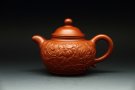 紫砂壶图片：全浮刻玉兰壶 - 宜兴紫砂壶网