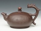 紫砂壶图片：龙戏珠 - 宜兴紫砂壶网