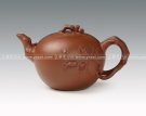 紫砂壶图片：松鼠葡萄壶 拷贝 - 宜兴紫砂壶网