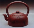紫砂壶图片：菊顶提梁壶 - 宜兴紫砂壶网