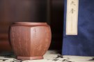 紫砂壶图片：六方笔筒 - 宜兴紫砂壶网