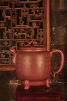 紫砂壶图片：玉琮壶 - 宜兴紫砂壶网