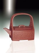 紫砂壶图片：唐草提梁壶 - 宜兴紫砂壶网