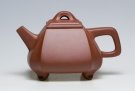 紫砂壶图片：四方抽角石瓢 350CC - 宜兴紫砂壶网