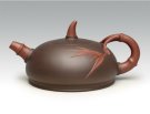 紫砂壶图片：半月竹芽 拷贝 - 宜兴紫砂壶网