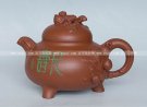 紫砂壶图片：金猴献寿 - 宜兴紫砂壶网
