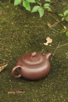 紫砂壶图片：硕果-场景照 - 宜兴紫砂壶网